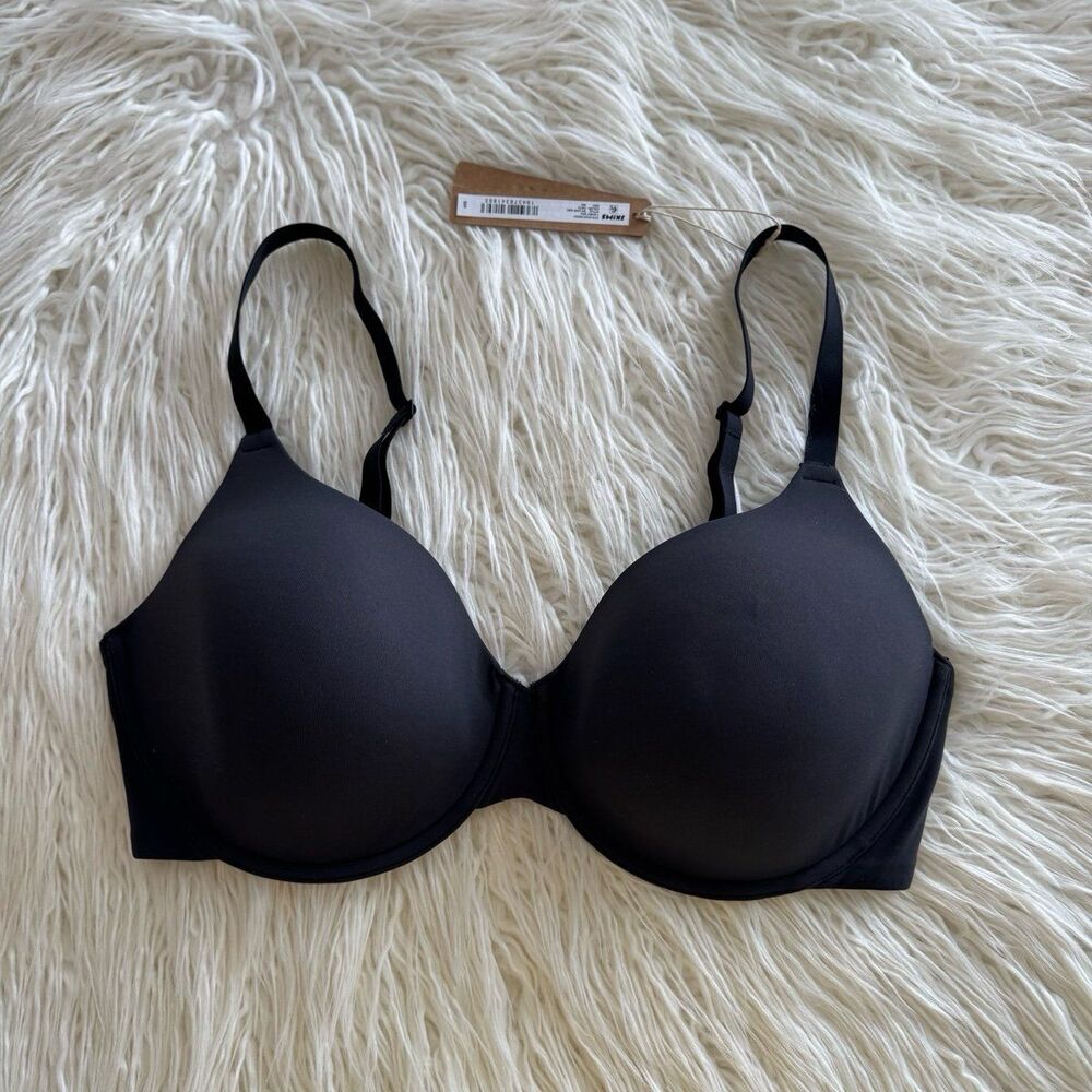 Skims Fits Everybody T-shirt Bra Onyx Size 38D